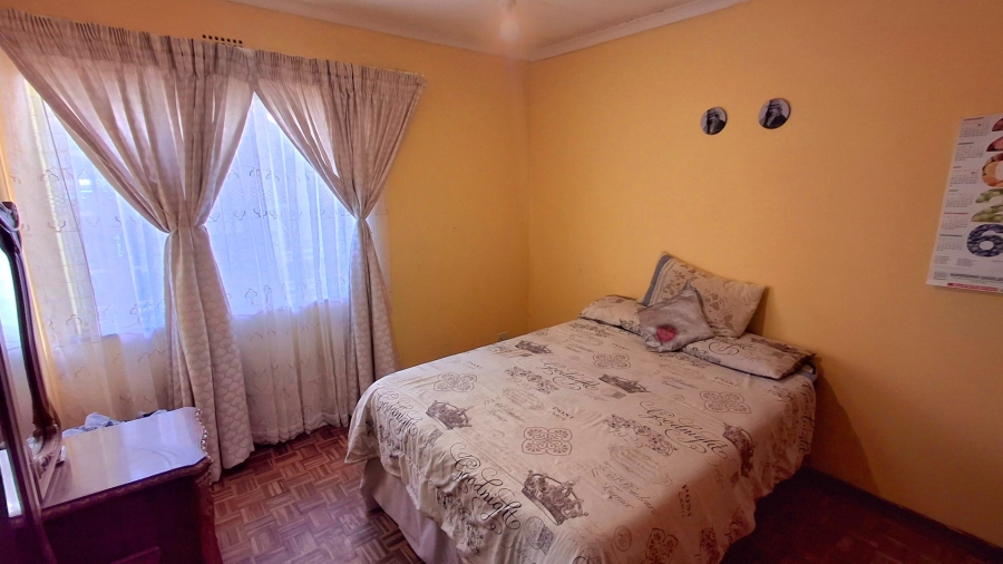 3 Bedroom Property for Sale in Vaalpark Free State